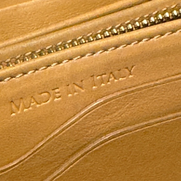 Tory Burch Vibrant Orange Patterned Wallet - Picture 10 of 15